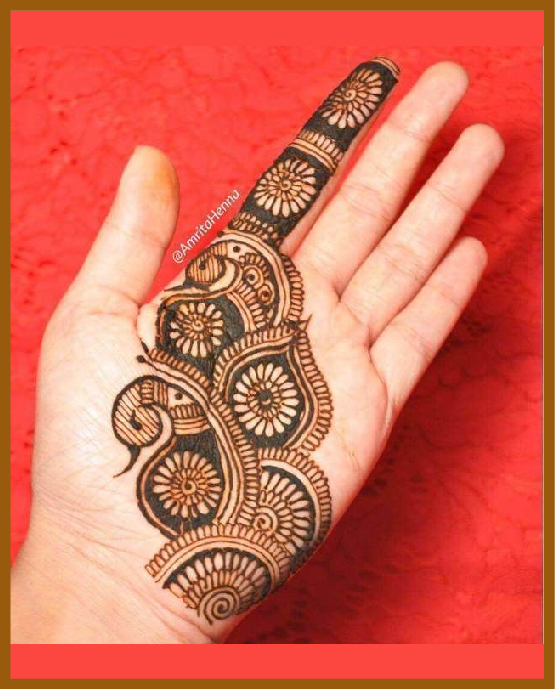 Fingertip Floral Chain In Minimal Front Hand Mehndi Design